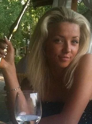 Проститутка: Зина